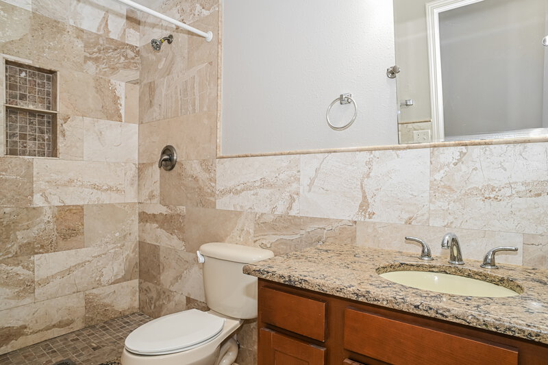 0/Mo, 253 Carolina Jasmine Ln Saint Johns, FL 32259 Bathroom View