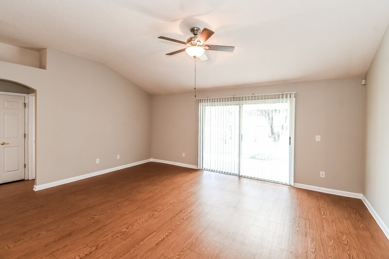 1,930/Mo, 11794 Rolling River Blvd Jacksonville, FL 32219 Living Room View