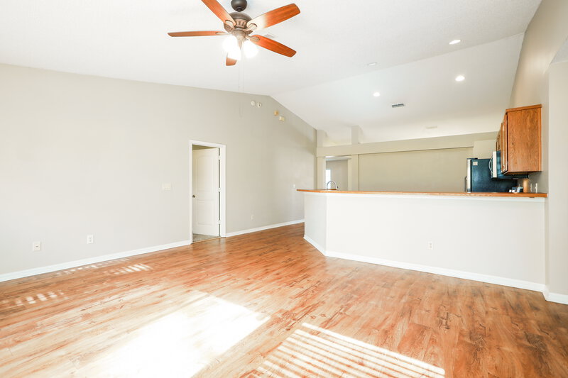 2,460/Mo, 313 Johns Glen Dr Saint Johns, FL 32259 Living Room View 3