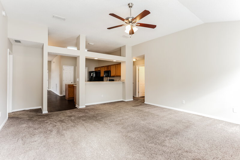 1,895/Mo, 2728 Cold Creek Blvd Jacksonville, FL 32221 Living Room View 3