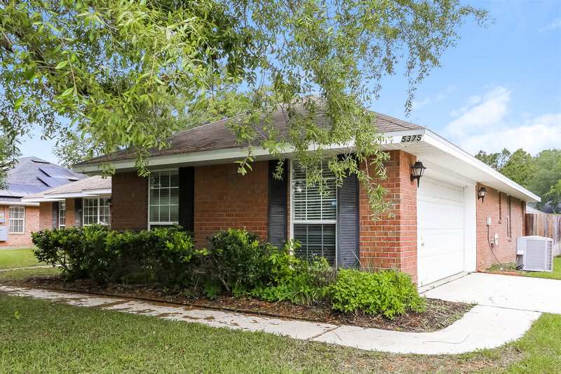 2,330/Mo, 5375 Marsala Ln Jacksonville, FL 32244 Front View