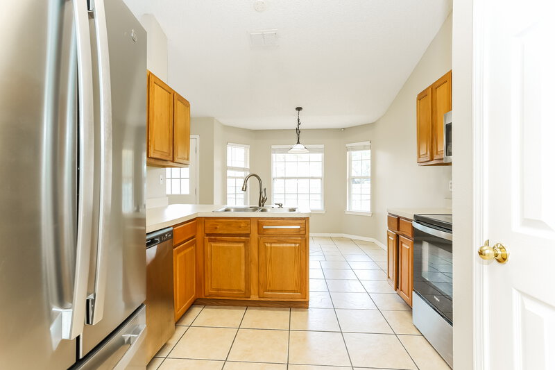 2,330/Mo, 5375 Marsala Ln Jacksonville, FL 32244 Kitchen View 2