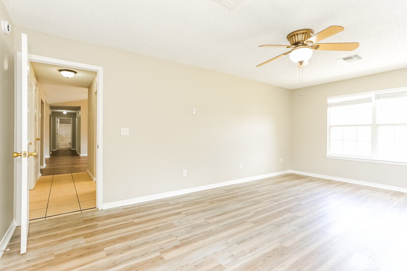 2,330/Mo, 5375 Marsala Ln Jacksonville, FL 32244 Main Bedroom View