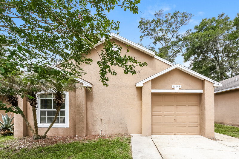 1,915/Mo, 12744 Ashbrook Cir W Jacksonville, FL 32225 External View