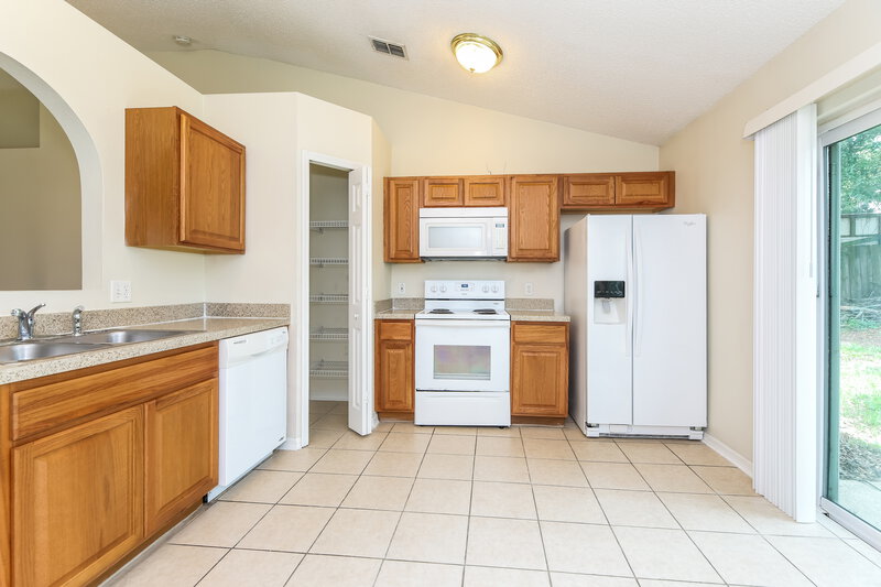 1,915/Mo, 12744 Ashbrook Cir W Jacksonville, FL 32225 Misc View 5