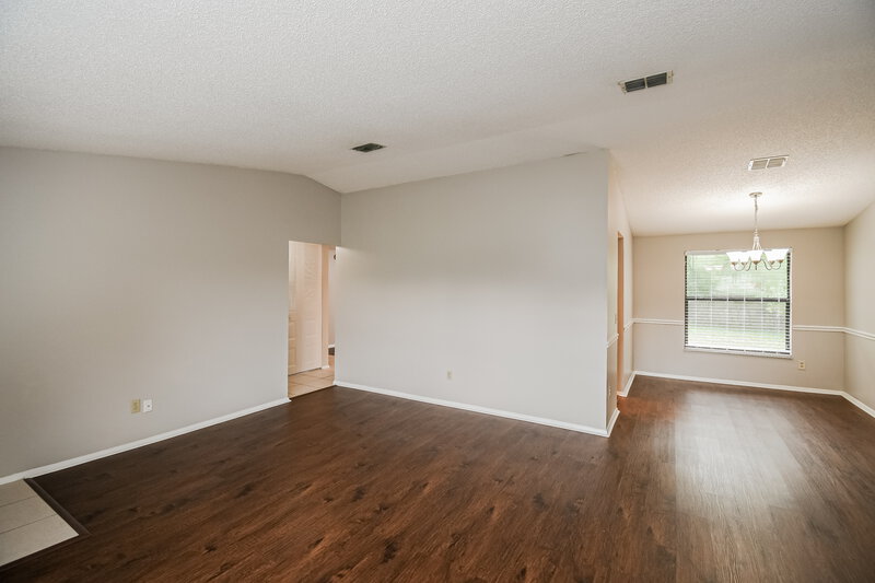 2,480/Mo, 2921 Andy Ct Orange Park, FL 32065 Living Room View