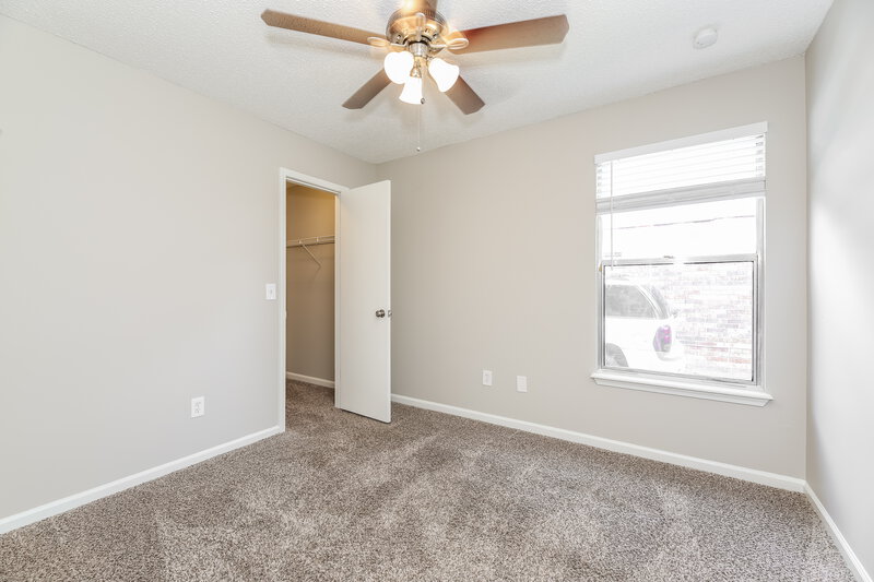 2,640/Mo, 1552 Shearwater Dr Jacksonville, FL 32218 Bedroom View 2