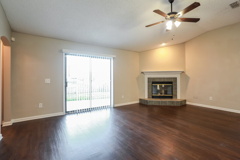 1,750/Mo, 1729 Glen Laurel Dr Middleburg, FL 32068 Misc View 2