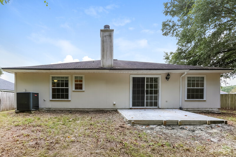 1,730/Mo, 2743 Cold Creek Blvd Jacksonville, FL 32221 Rear View