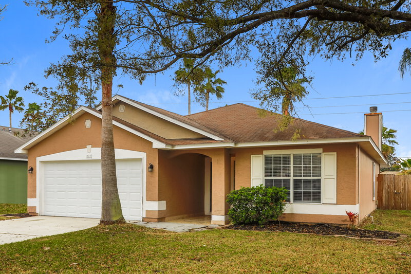 2,185/Mo, 712 Lake Geneva Dr Saint Augustine, FL 32092 Front View