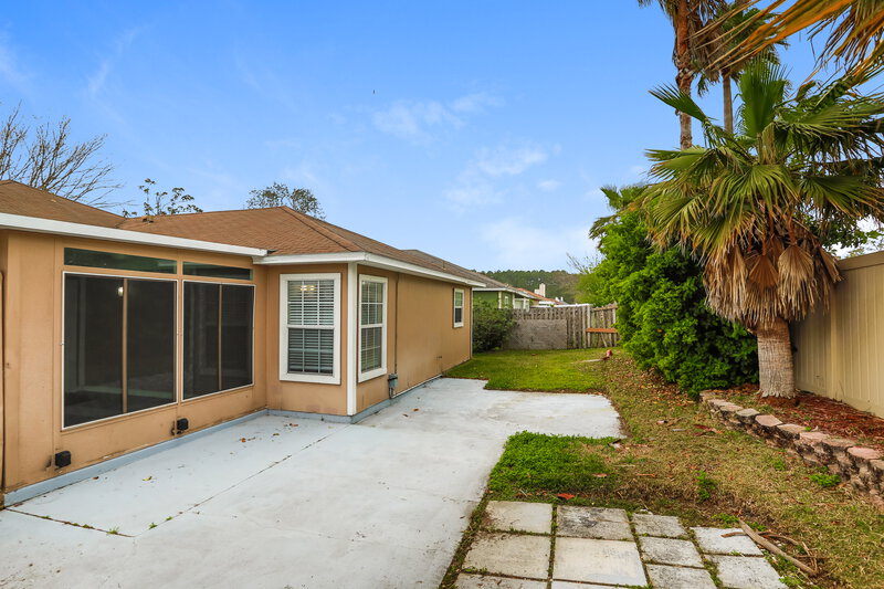 2,185/Mo, 712 Lake Geneva Dr Saint Augustine, FL 32092 Rear View 2