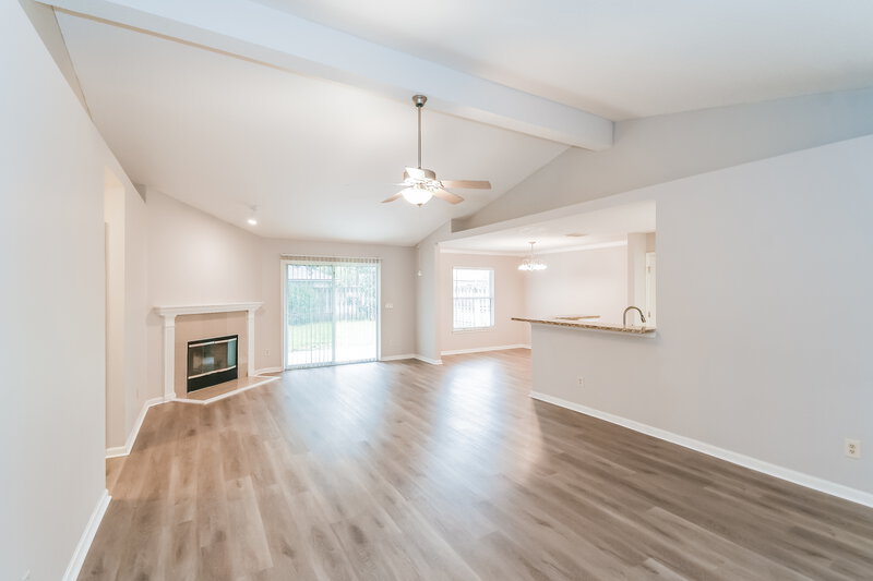 2,180/Mo, 552 Sparrow Branch Cir Saint Johns, FL 32259 Living Room View 2