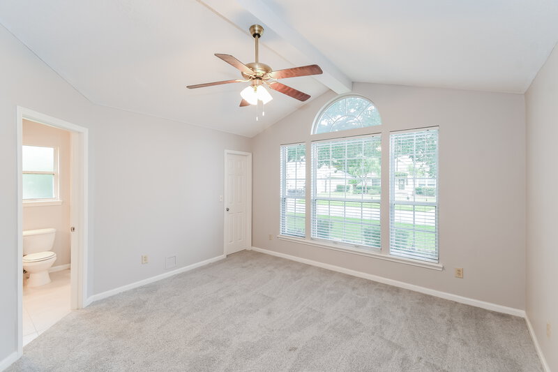 2,180/Mo, 552 Sparrow Branch Cir Saint Johns, FL 32259 Main Bedroom View