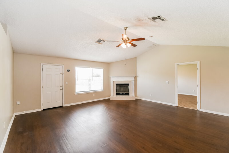 2,950/Mo, 2996 Plum Orchard Dr Orange Park, FL 32073 Living Room View 3