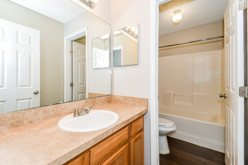 2,950/Mo, 2996 Plum Orchard Dr Orange Park, FL 32073 Bathroom View