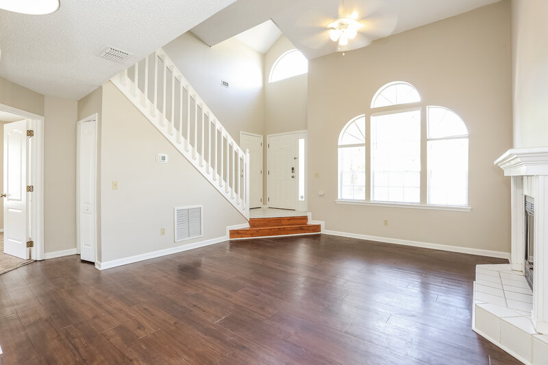 3,010/Mo, 7579 Sugar Bay Ln Jacksonville, FL 32256 Living Room View 2
