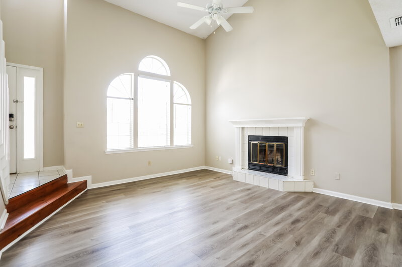 2,285/Mo, 7579 Sugar Bay Ln Jacksonville, FL 32256 Living Room View 3
