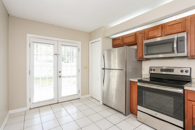 3,010/Mo, 7579 Sugar Bay Ln Jacksonville, FL 32256 Kitchen View