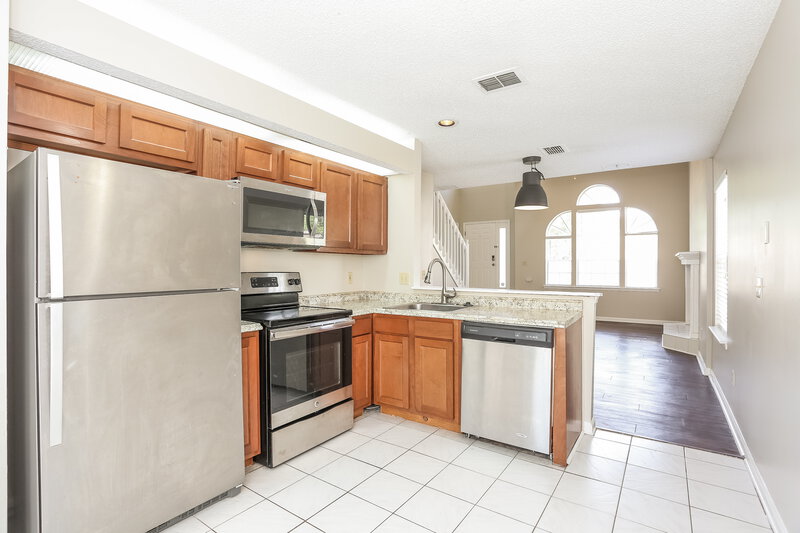 3,010/Mo, 7579 Sugar Bay Ln Jacksonville, FL 32256 Kitchen View 2