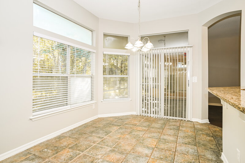 2,460/Mo, 241 Maplewood Dr Saint Johns, FL 32259 Breakfast Nook View