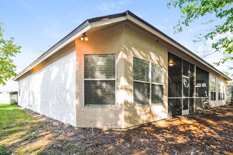 2,460/Mo, 241 Maplewood Dr Saint Johns, FL 32259 Rear View