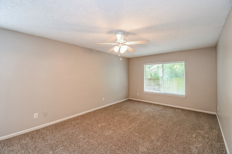2,270/Mo, 3504 Ayrshire St Jacksonville, FL 32226 Main Bedroom View