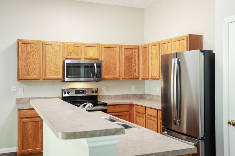 1,765/Mo, 6894 Clinton Corners Dr W Jacksonville, FL 32222 Kitchen View