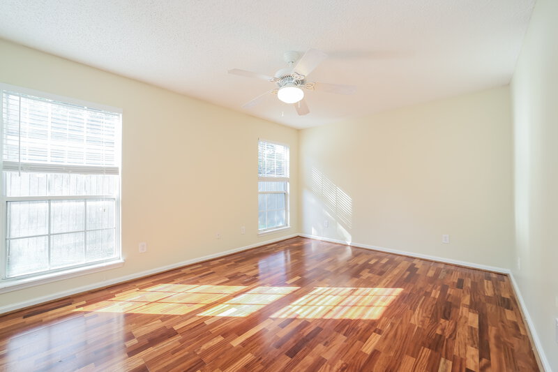1,660/Mo, 3327 Ayrshire St Jacksonville, FL 32226 Main Bedroom View