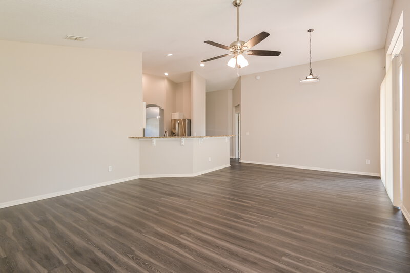 2,365/Mo, 197 Afton Ln Saint Johns, FL 32259 Living Room View 2