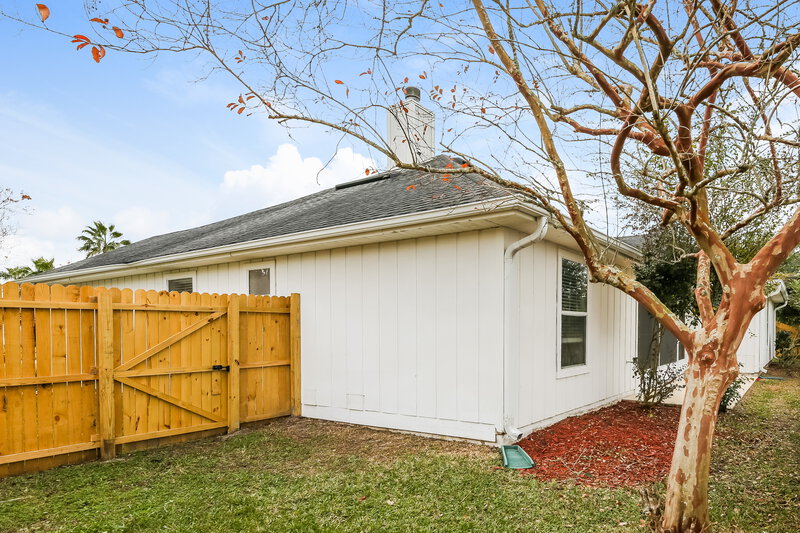 2,435/Mo, 1742 Pickwick Pl Fleming Island, FL 32003 Rear View