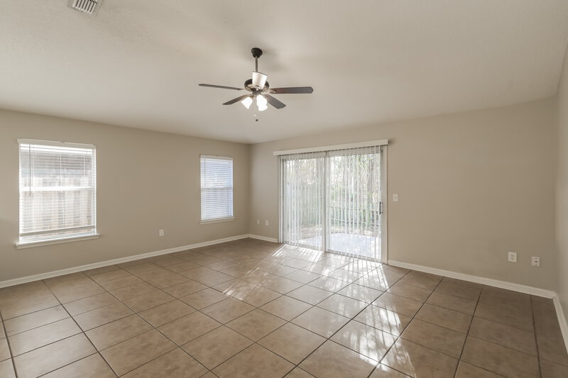 2,260/Mo, 1795 Moss Creek Dr Fleming Island, FL 32003 Living Room View