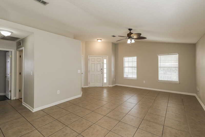 2,260/Mo, 1795 Moss Creek Dr Fleming Island, FL 32003 Sitting Room View
