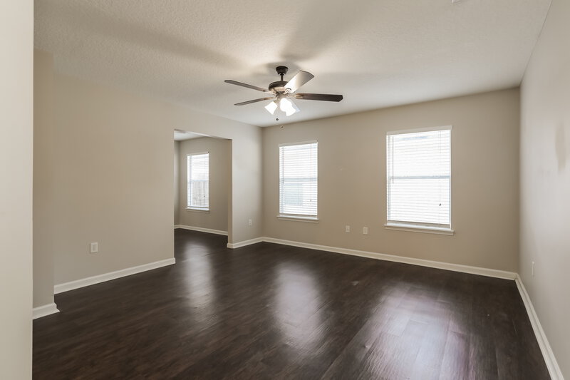 2,260/Mo, 1795 Moss Creek Dr Fleming Island, FL 32003 Main Bedroom View 2