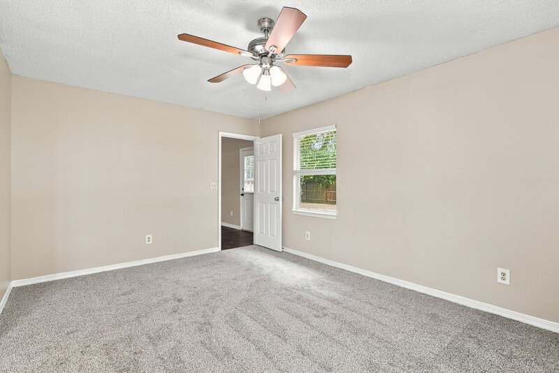 2,200/Mo, 1986 Apopka Dr Middleburg, FL 32068 Primary Bedroom View