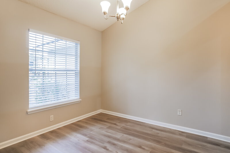 2,250/Mo, 761 New Wales Ln St Augustine, FL 32092 Dining Room View