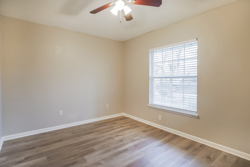 2,250/Mo, 761 New Wales Ln St Augustine, FL 32092 Office View