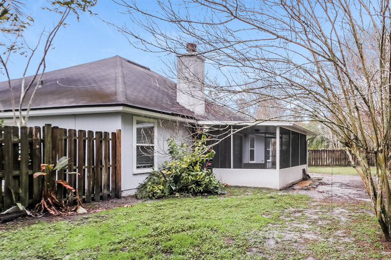 2,250/Mo, 761 New Wales Ln St Augustine, FL 32092 Rear View