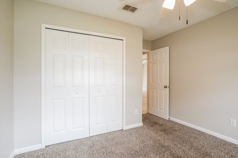 1,915/Mo, 7835 Longhorn Cir E Jacksonville, FL 32244 Bedroom View 2