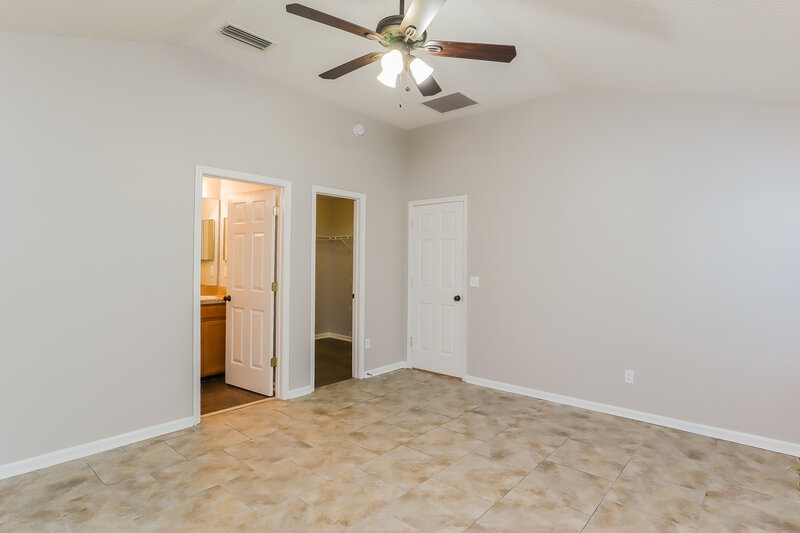 1,850/Mo, 12858 Black Angus Dr Jacksonville, FL 32226 Main Bedroom View 2