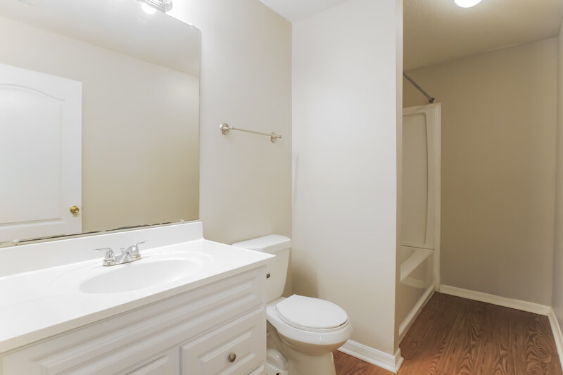 2,370/Mo, 168 Johns Glen Dr Saint Johns, FL 32259 Bathroom View