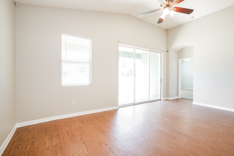 2,075/Mo, 805 Celebration Ln Middleburg, FL 32068 Living Room View