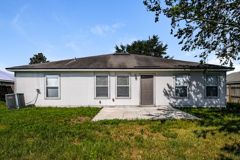 1,755/Mo, 2878 Taylor Hill Dr Jacksonville, FL 32221 Rear View