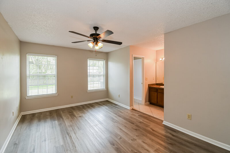 1,765/Mo, 2943 Tuscarora Trl Middleburg, FL 32068 Main Bedroom View