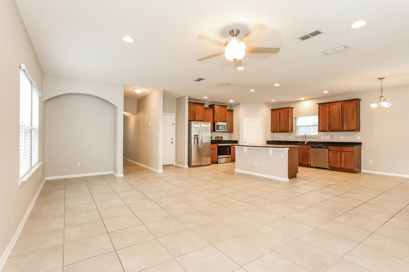 2,080/Mo, 560 Drysdale Dr Orange Park, FL 32065 Living Room View