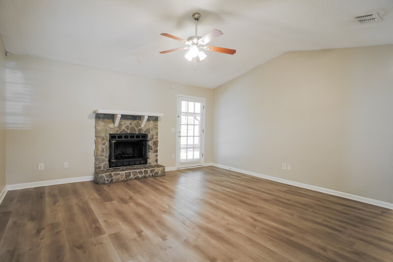 2,320/Mo, 1633 Panther Ridge Ct Jacksonville, FL 32225 Living Room View