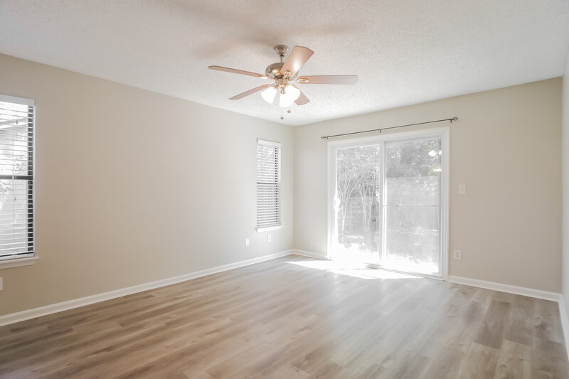 2,320/Mo, 1633 Panther Ridge Ct Jacksonville, FL 32225 Main Bedroom View