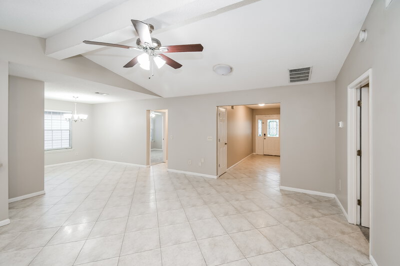 1,965/Mo, 3571 Barbizon Ct Jacksonville, FL 32257 Living Room View 2