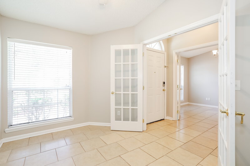 2,270/Mo, 1903 Suwannee River Dr Fleming Island, FL 32003 Office View