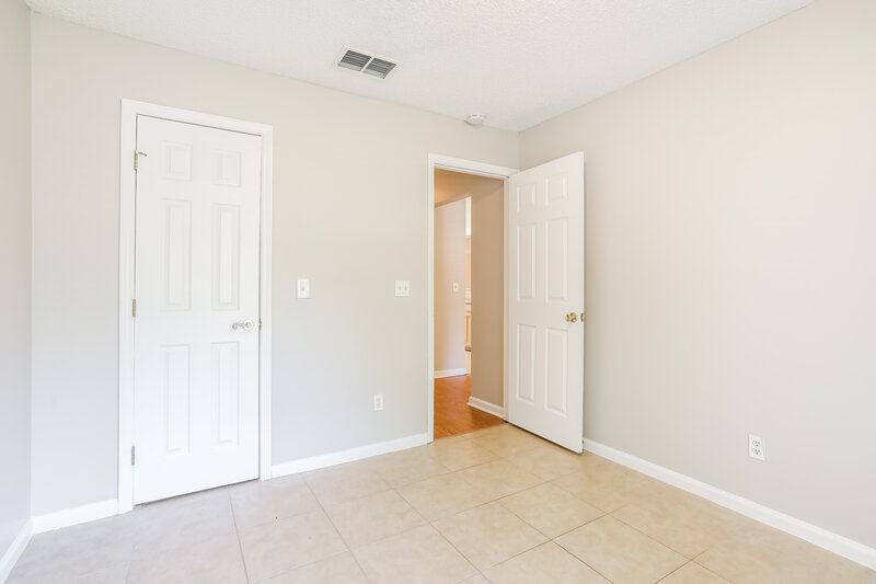 2,270/Mo, 1903 Suwannee River Dr Fleming Island, FL 32003 Bedroom View