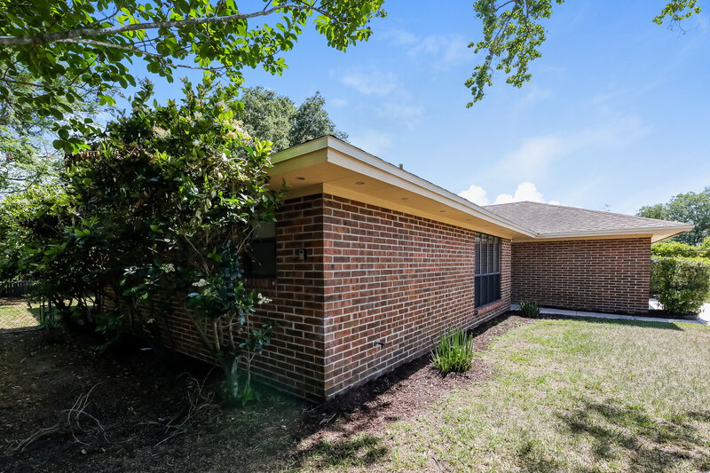 1,765/Mo, 7908 Jeff Dr Jacksonville, FL 32244 Rear View